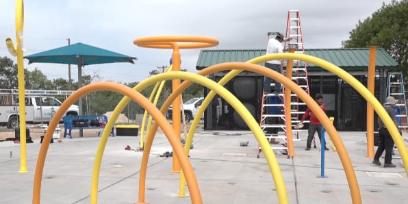 Lubbock splash pads on track to open summer 2024 - Vimarsana News