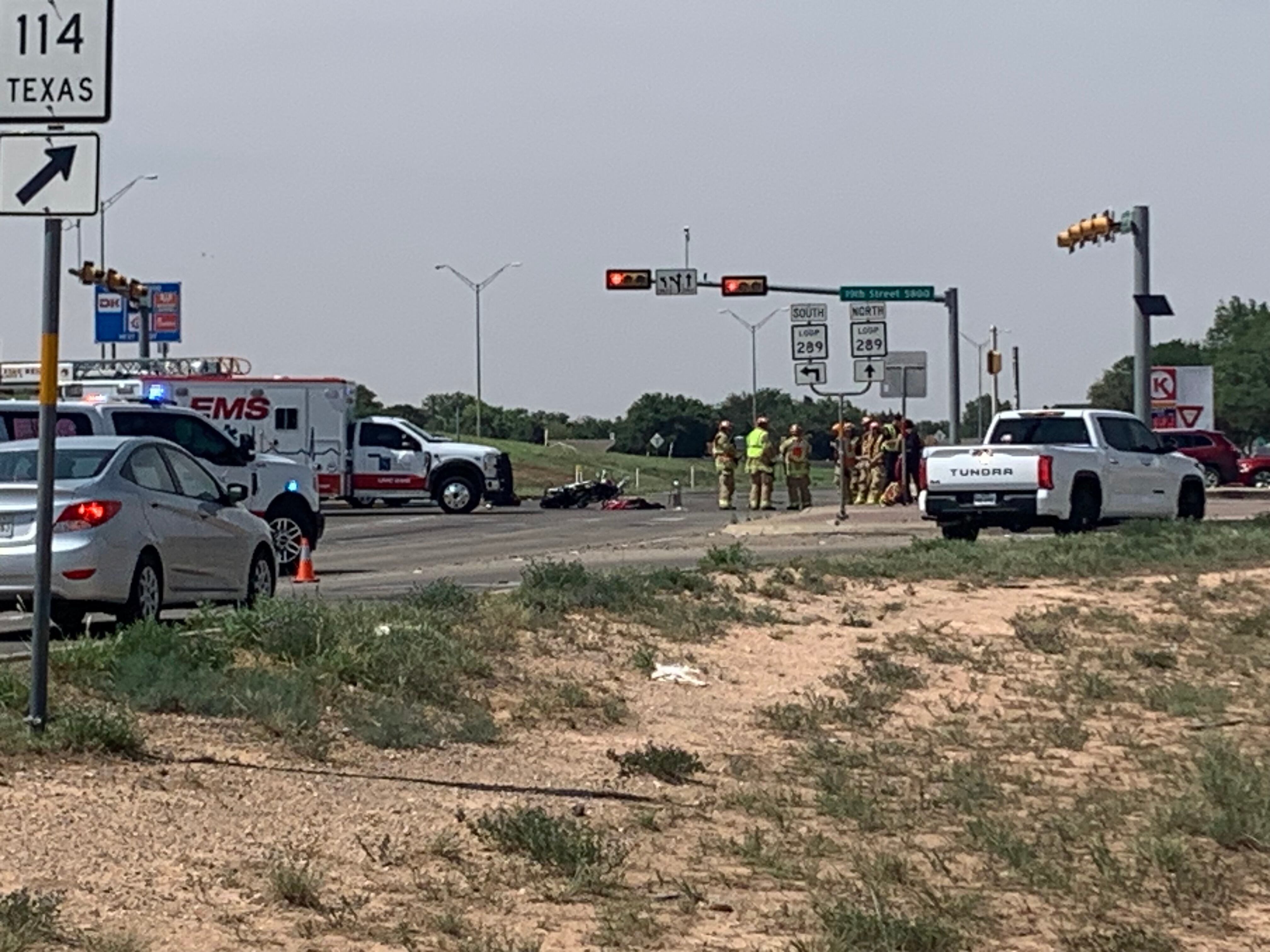 3 injured in motorcycle collision at 19th & West Loop - Vimarsana News